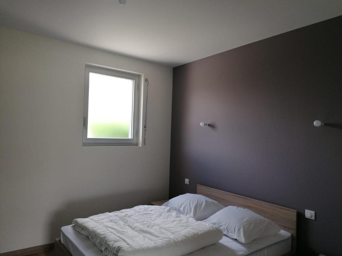 Appartement Lily-Rose Cerizay Екстериор снимка