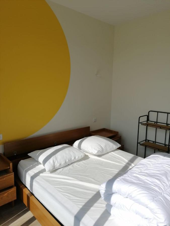Appartement Lily-Rose Cerizay Екстериор снимка