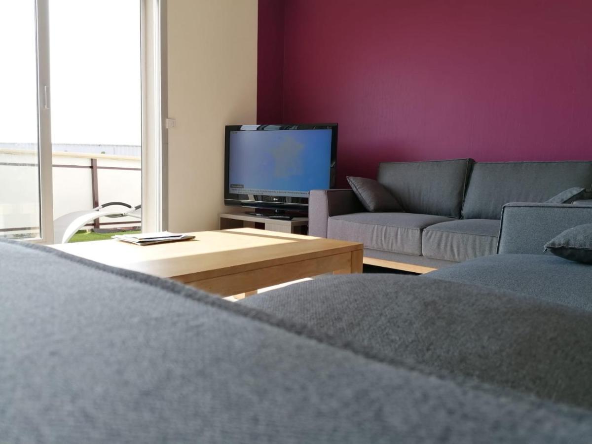 Appartement Lily-Rose Cerizay Екстериор снимка