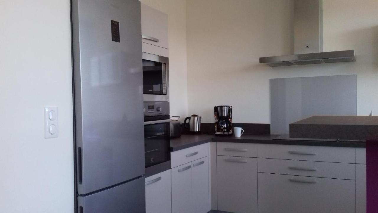 Appartement Lily-Rose Cerizay Екстериор снимка