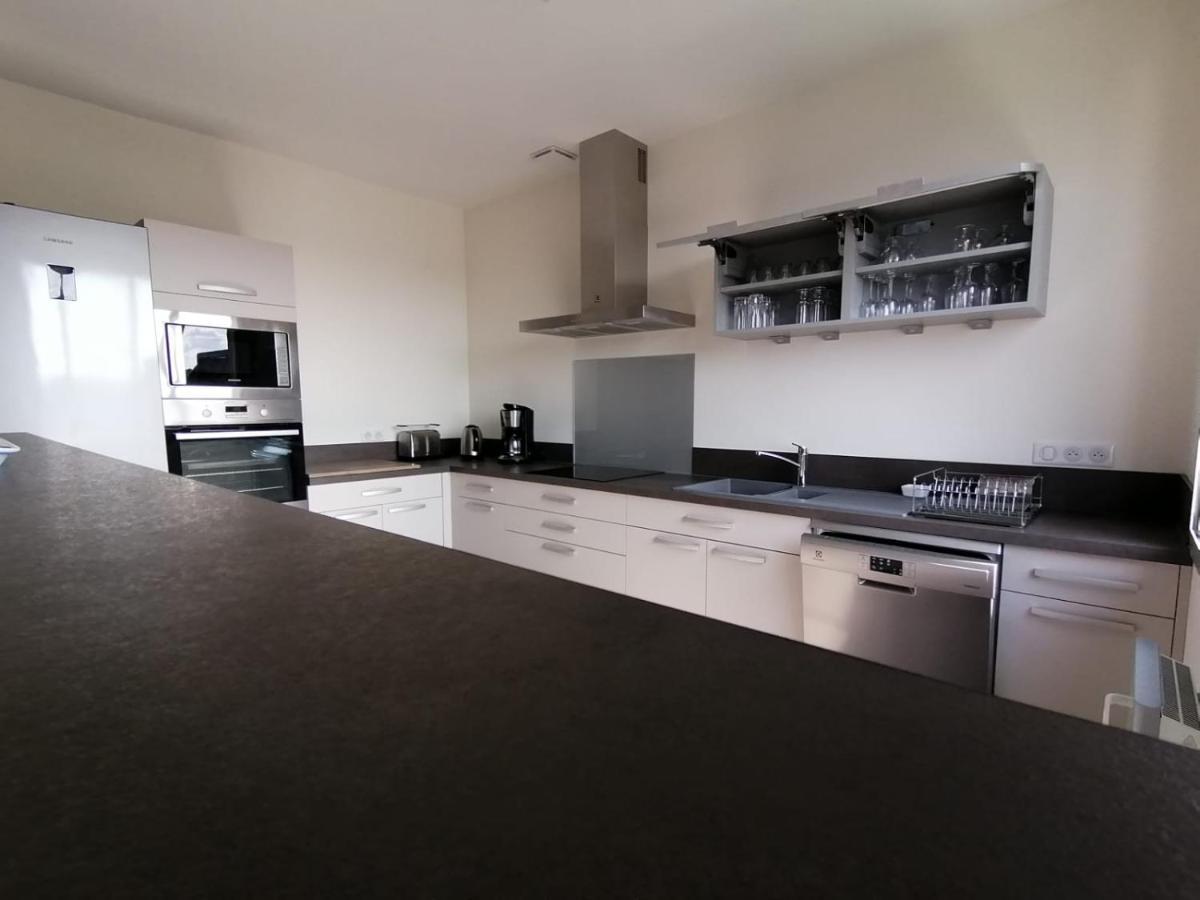 Appartement Lily-Rose Cerizay Екстериор снимка